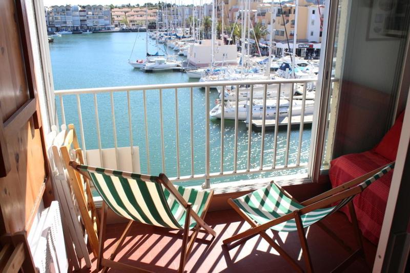 Studio Gruissan Vue Port Екстериор снимка
